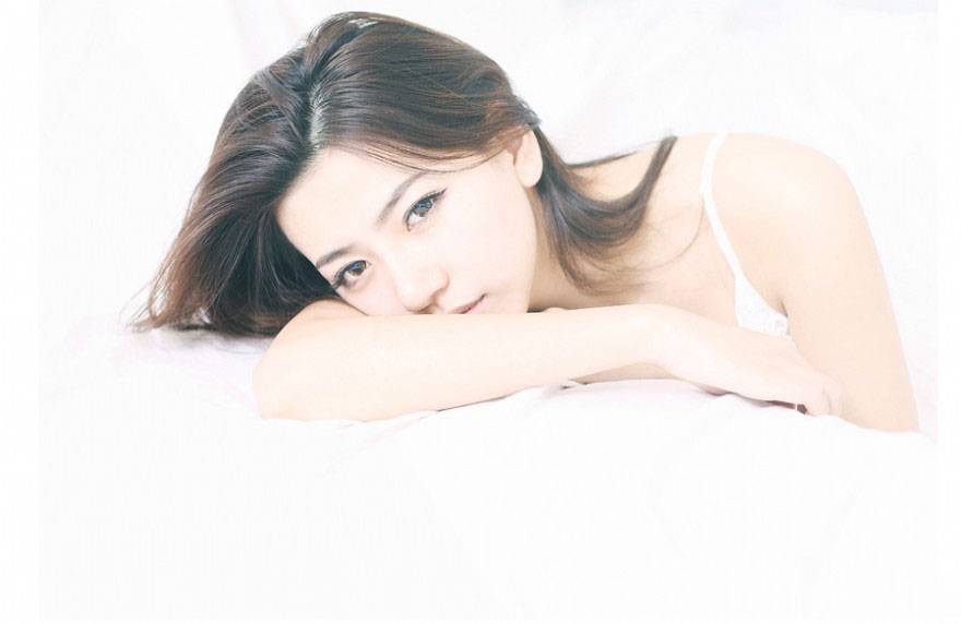 性感白皙少女的私房-3