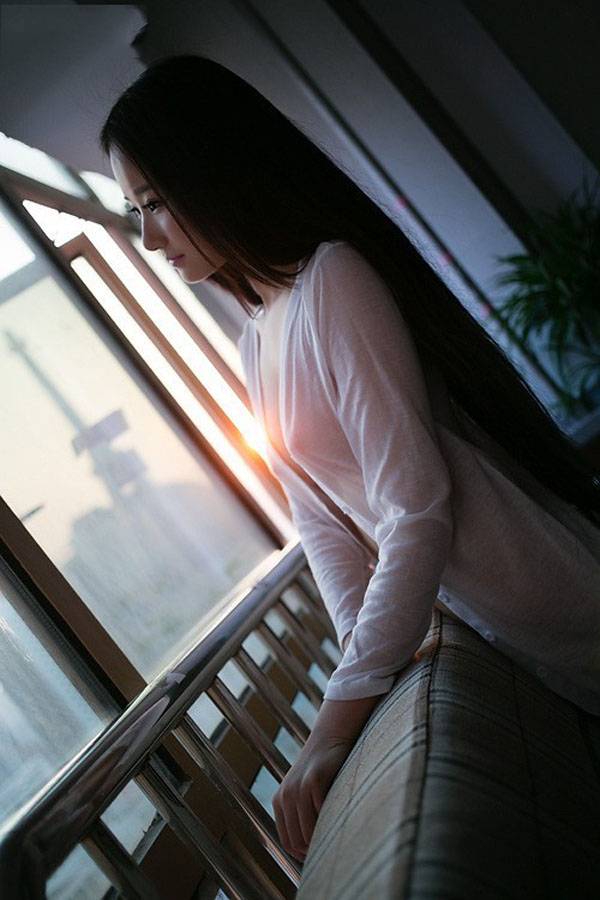 夏日里的清凉躯体-4