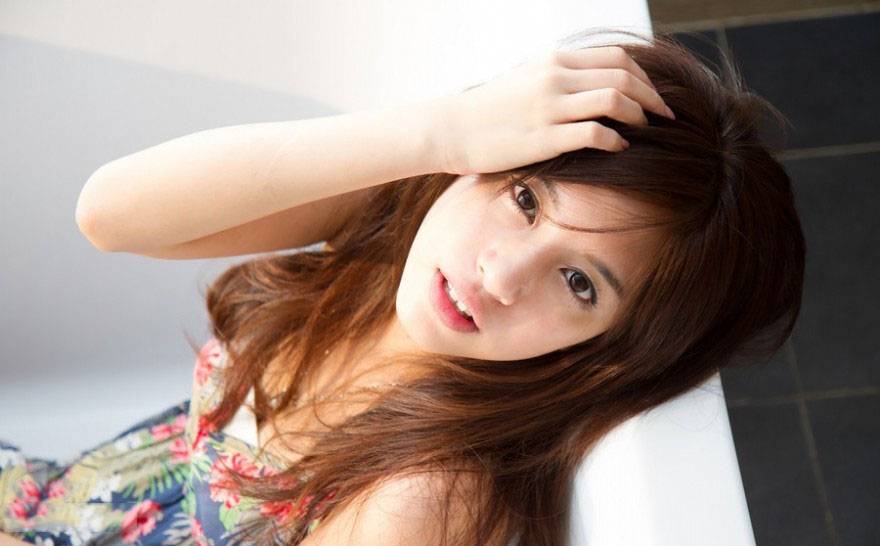 优雅淑女辜莞允甜美的笑容-9