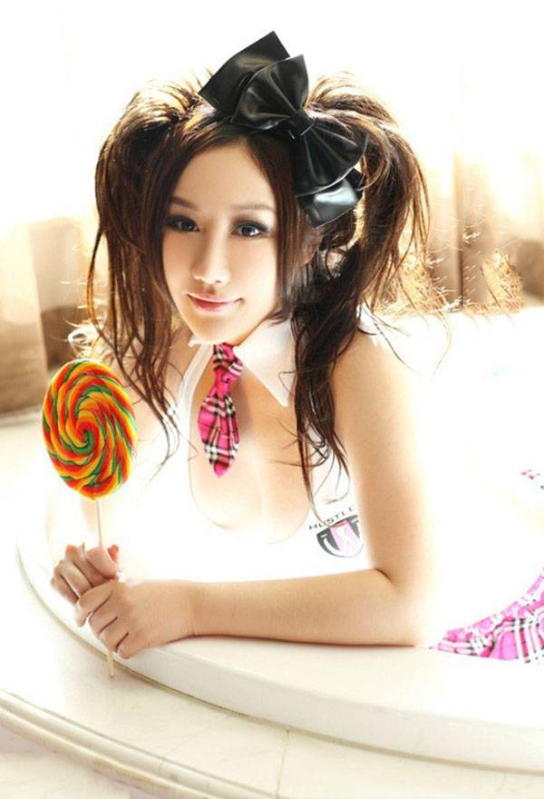 卡哇伊女生早熟身姿-2