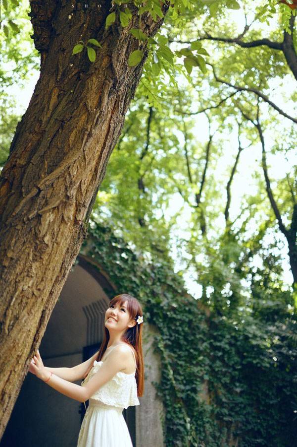 清爽夏天的纯美少女