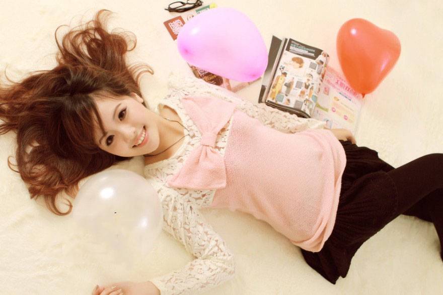 可爱甜美的嘟嘴女孩-7