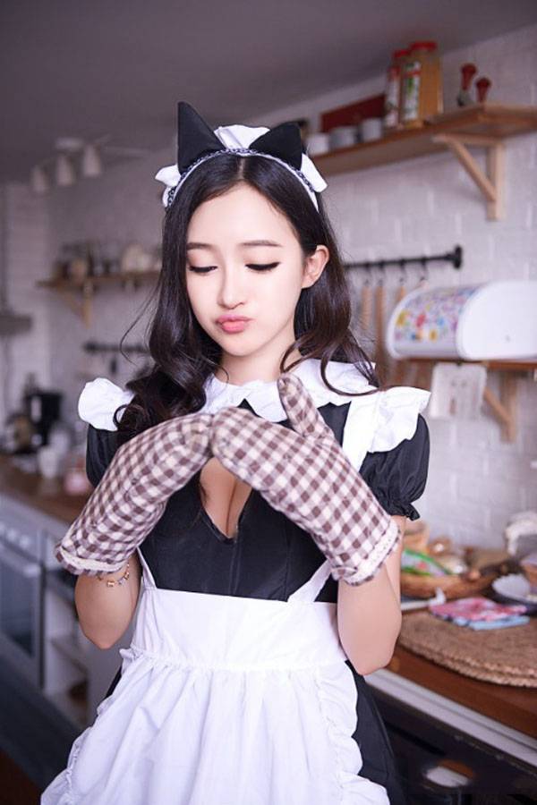 跟俏皮女仆约会-6