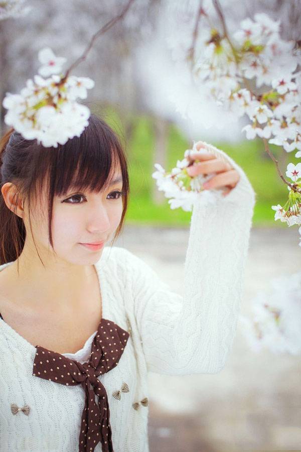 唯美小萝莉的户外写真-10