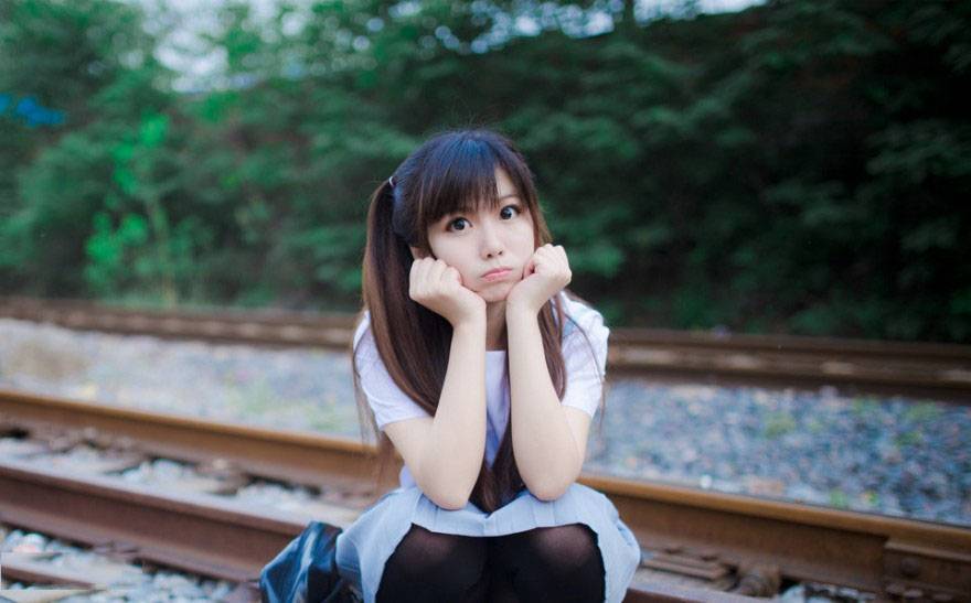 清新美女俏皮惹人爱-6