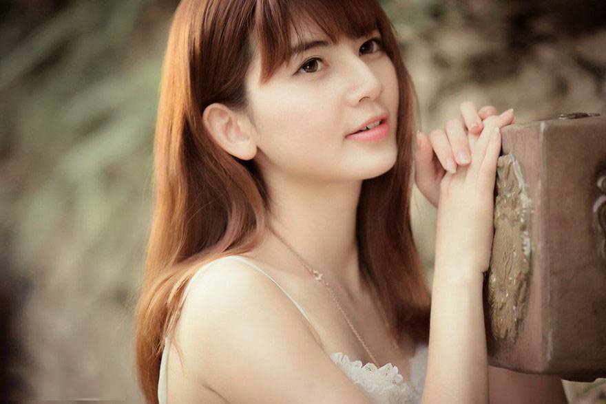 午后小清新女生甜美笑容-2