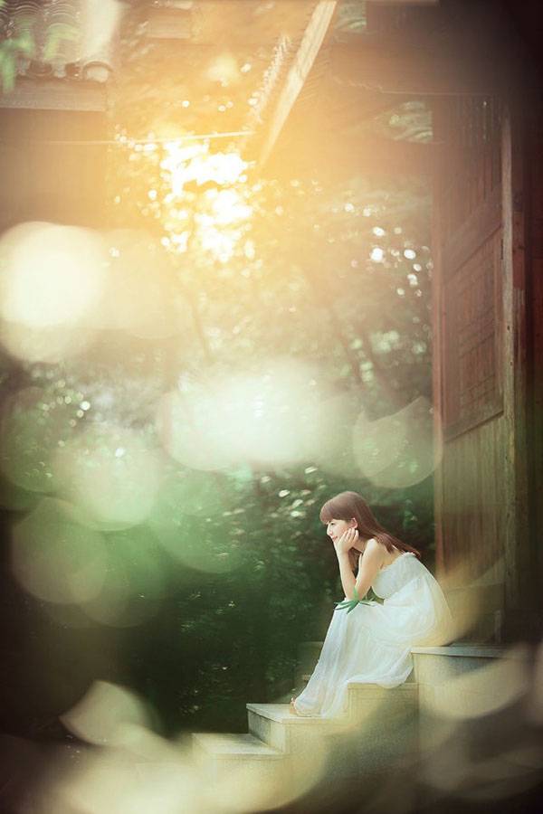 午后小清新女生甜美笑容-6