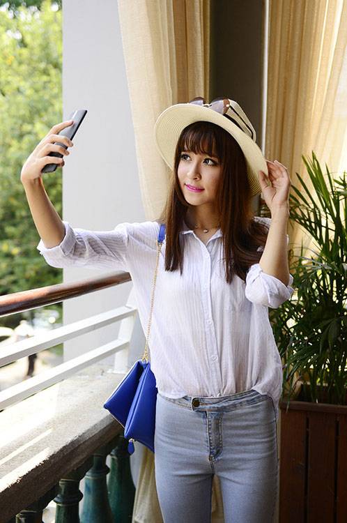 时尚少女的甜美自拍-7