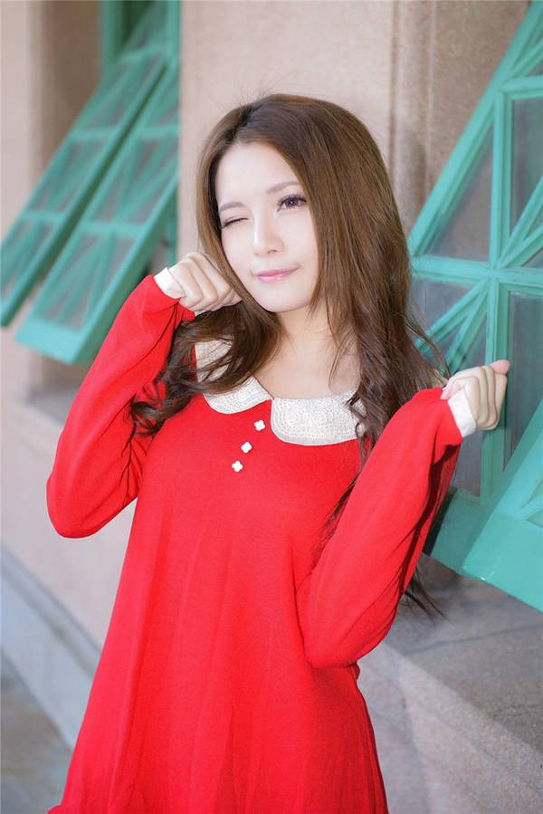 性感迷人美女游乐园写真-8