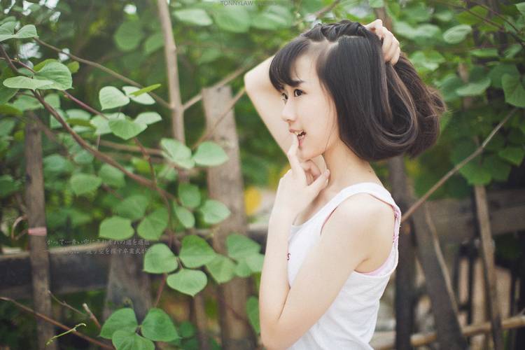 娇小可爱的性感萝莉-7