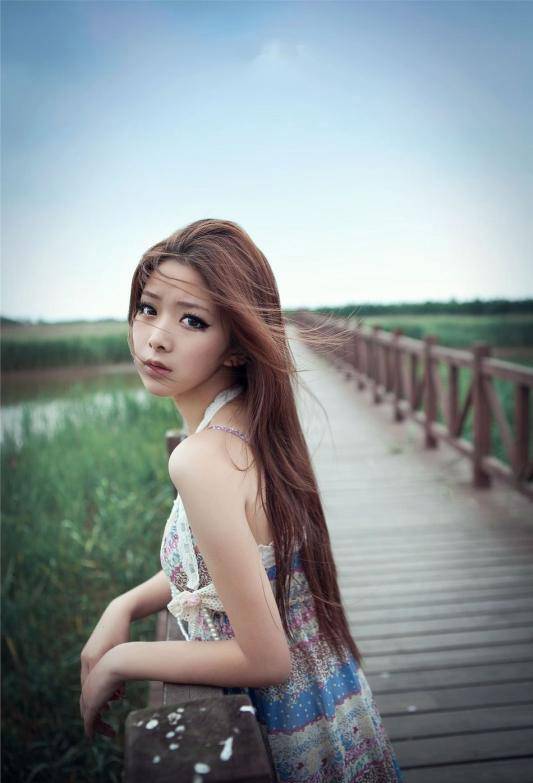 超强美少女模特户外唯美写真照-8