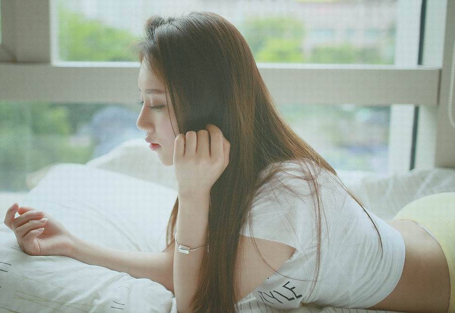 清纯MM居家迷人私房诱惑照-2