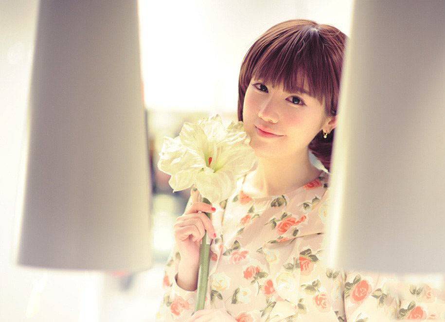 可爱美眉居家素颜自拍照-8