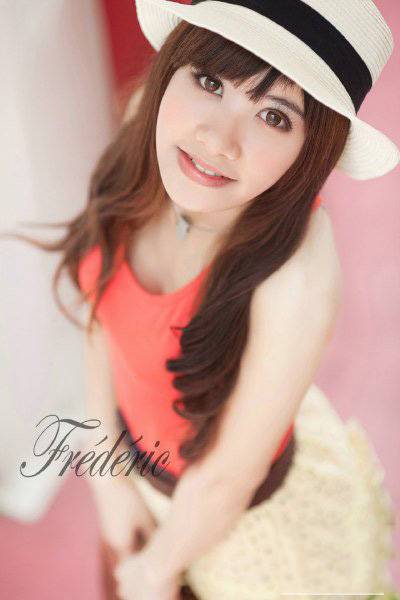 偶遇清纯MM秀今夏最新清凉装扮-9