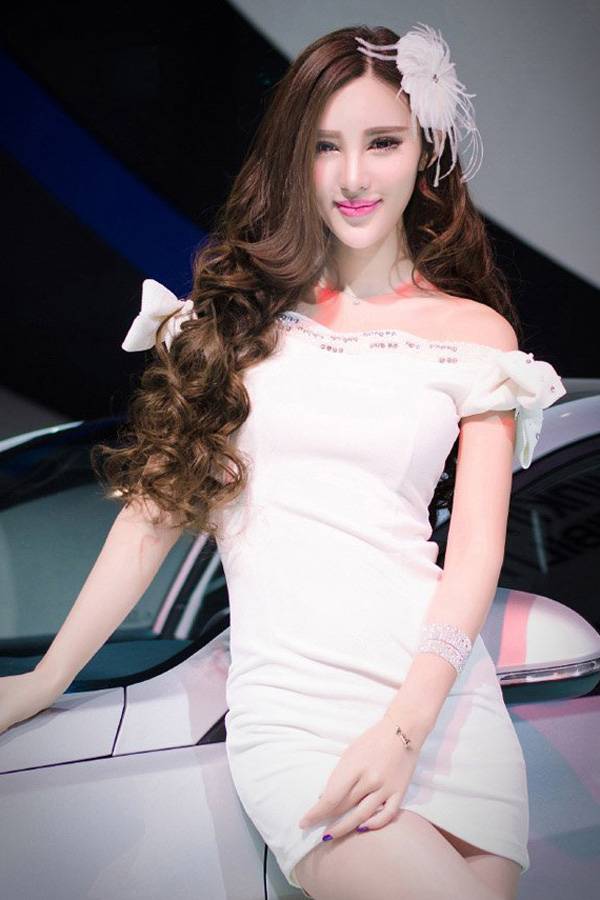 靓丽车模豪车高清写真-3