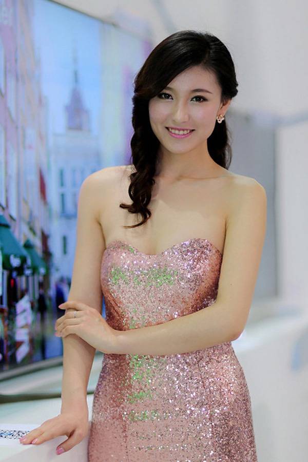 清纯车模张立鑫唯美写真-2