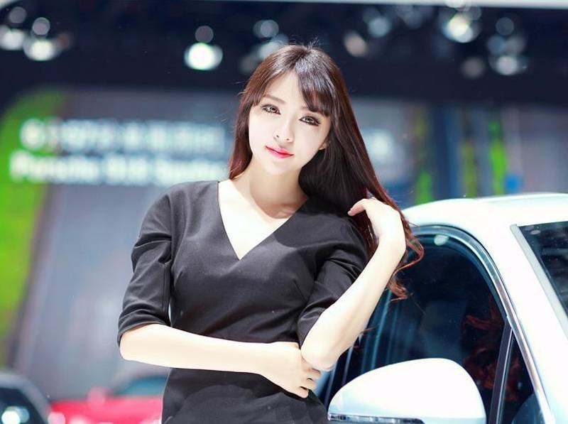 北京车展美女车模精选-4