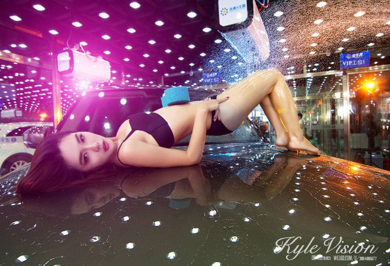 性感比基尼洗车女郎-2