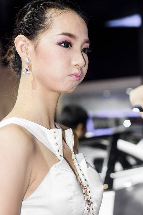 北京现代车模高清性感美女-6