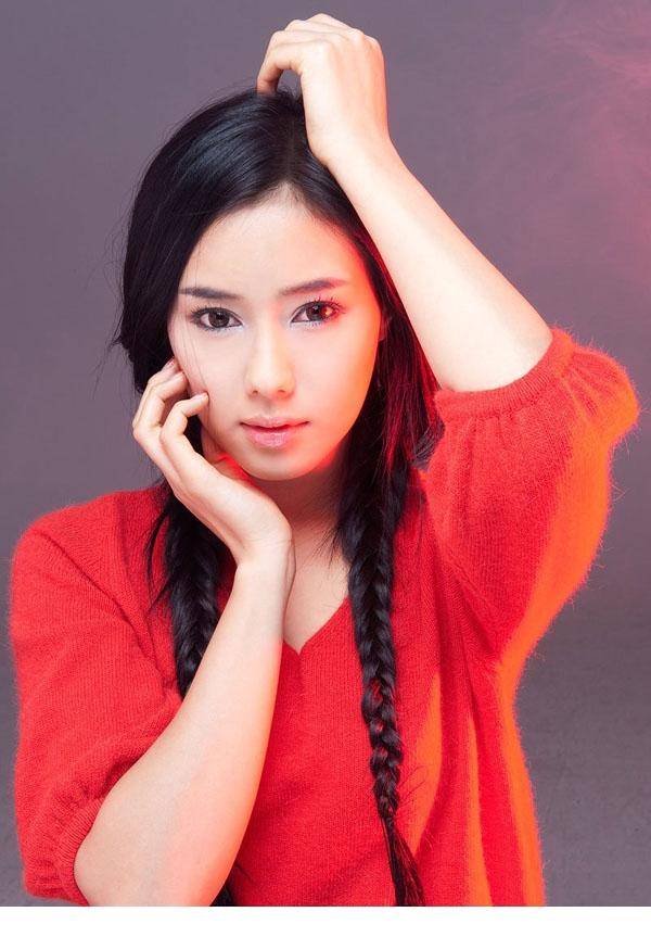 时尚典雅韩国车模-2