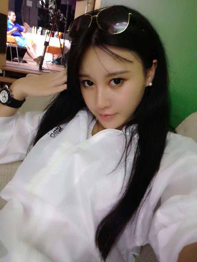 宝贝樊玲的里约大冒险之 清凉性感遇正太点赞-5