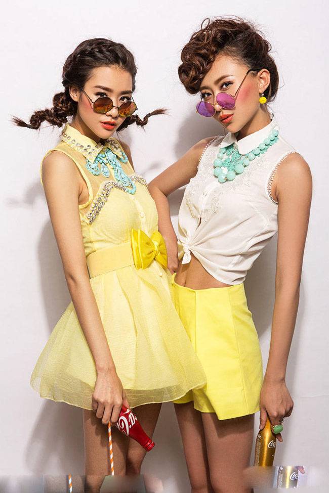 嫩模美艳写真 色彩缤纷助威世界杯-3