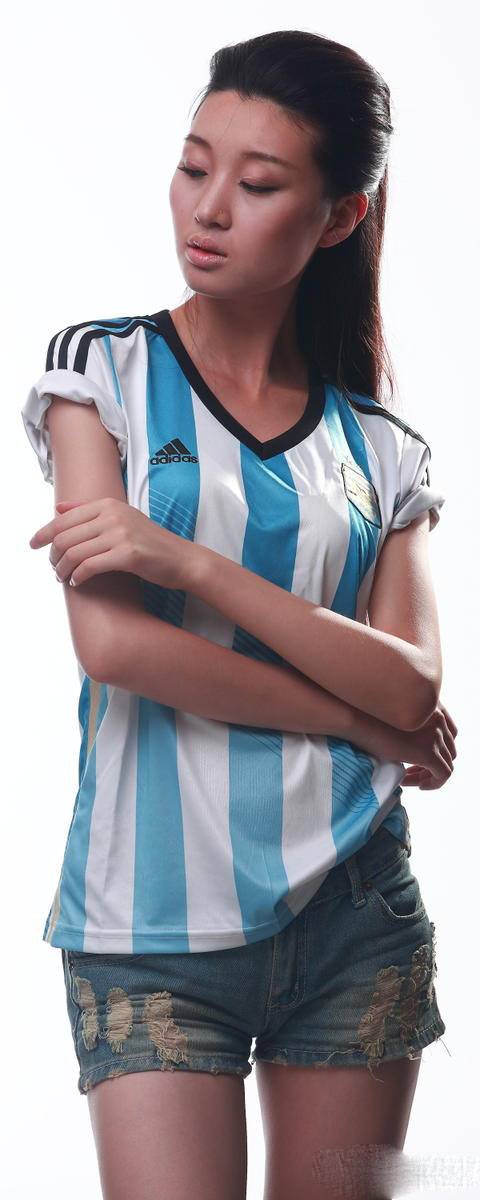 宝贝声援阿根廷 高冷助威信心十足-5