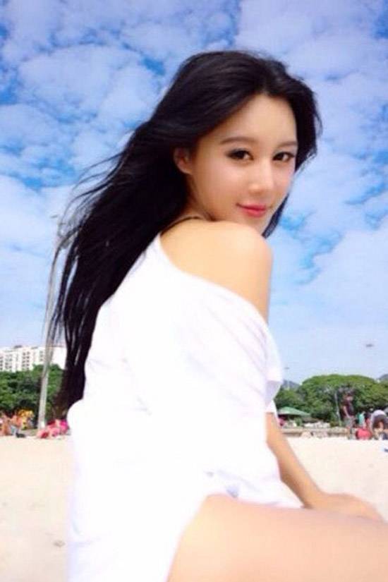 最胸足球宝贝樊玲变身修道士-3