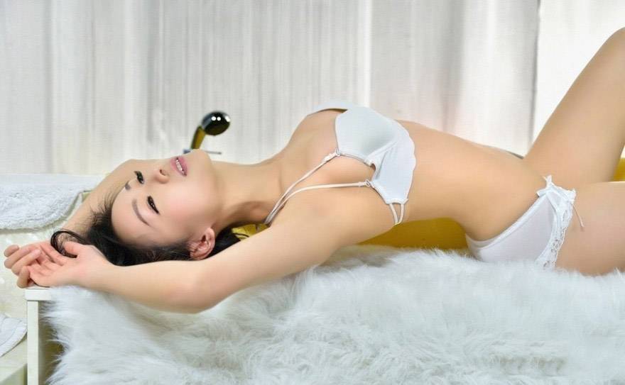 性感妖娆的美人内衣诱惑-10