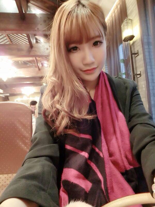 大眼睛性感美女韩敏儿-2