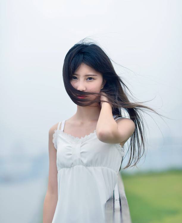 被风吹起的那一缕缕长发-8