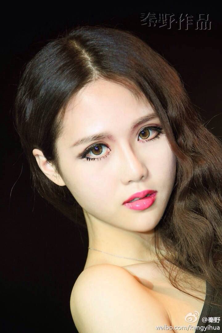 爆乳性感showgirl陈冰洁-3