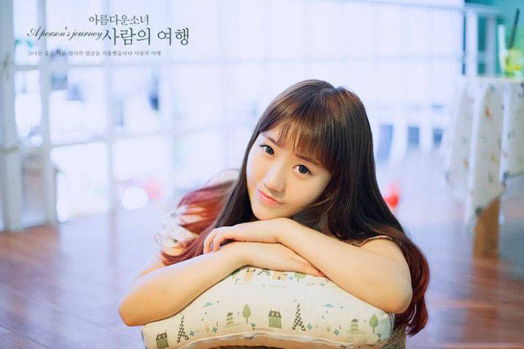 清纯复古美女街拍高清大图-7