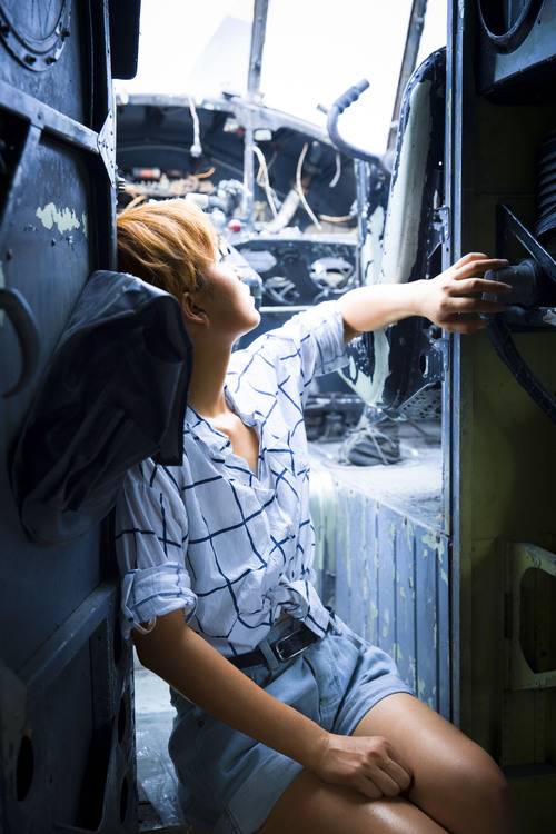 我和世界有那么一点小情绪-2