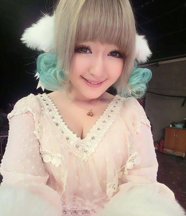 网络爆红美女樱桃妹自拍照-4