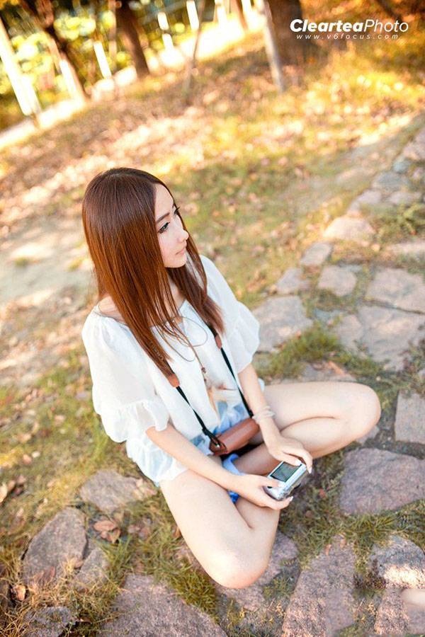 甜美少女夏日迷人写真-4