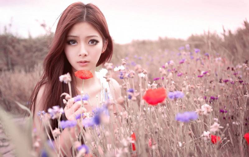 气质迷人美女清纯外拍写真-7