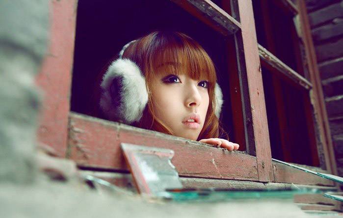 漂亮美眉寻找昔日的回忆-9