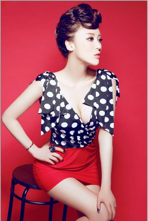 肖雨轩时尚靓丽高清写真