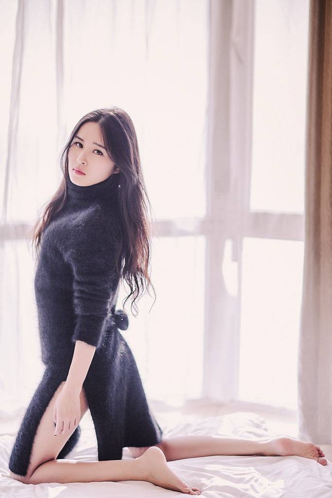 精致美女的闺房密语