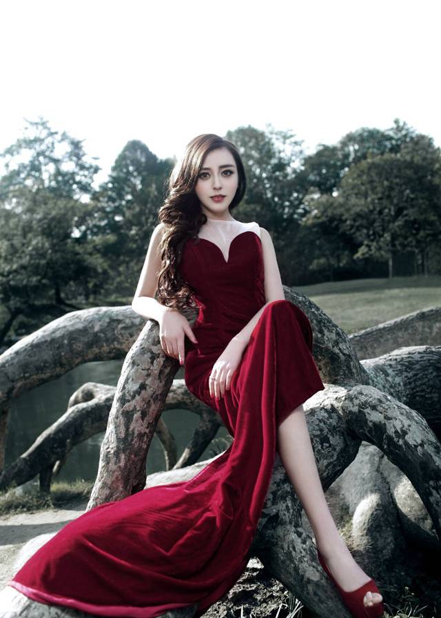 大胸美女高兮妍红裙性感诱人-4