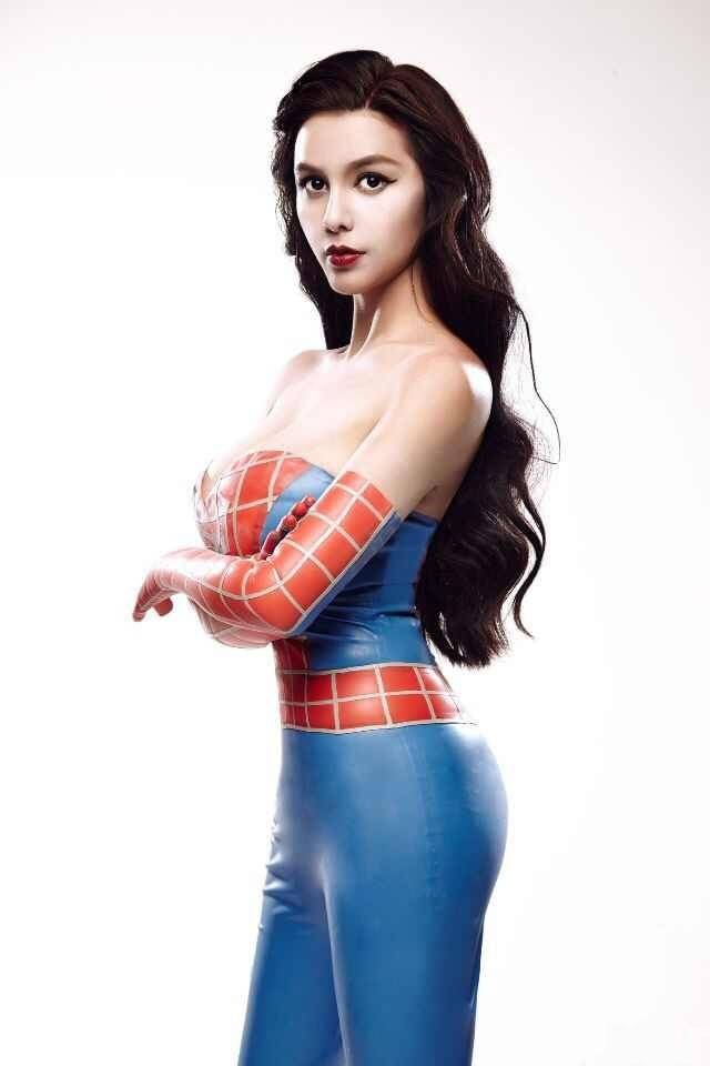 苏梓玲变女蜘蛛侠火辣性感-3