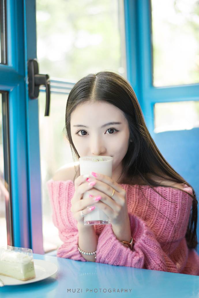 可爱甜美少女的惊喜-3