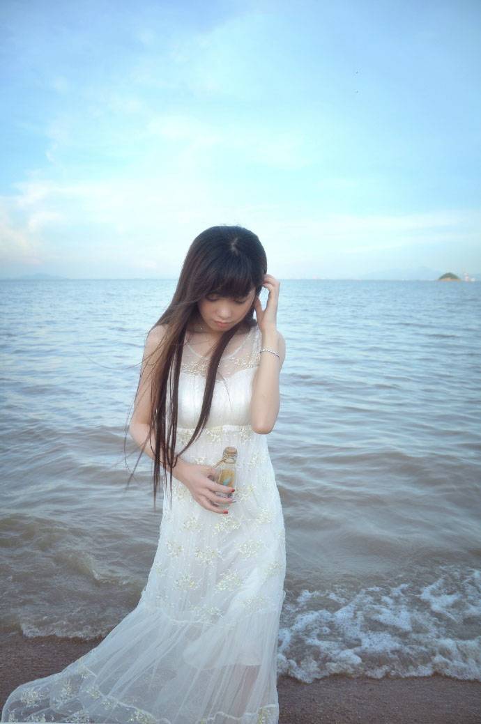 爱上漂流瓶的唯美少女-6