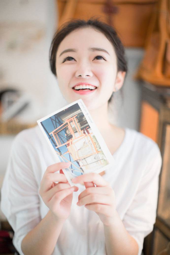 可爱甜美少女迷人微笑-7