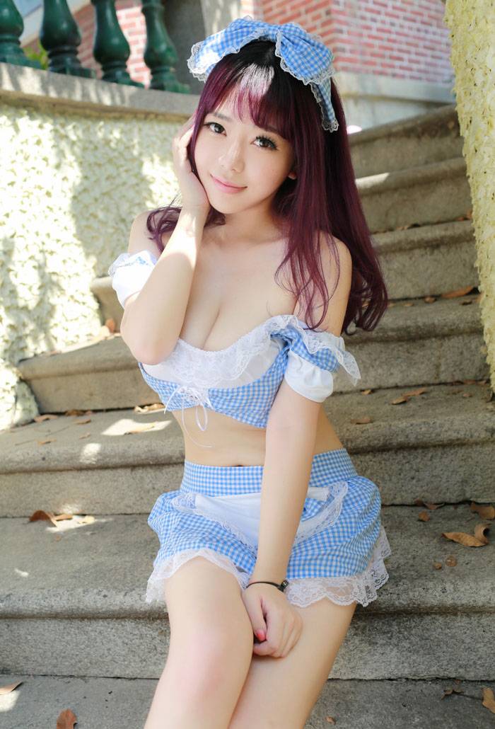 林家小巷性感女仆刘飞儿翘臀美胸诱惑写真-5