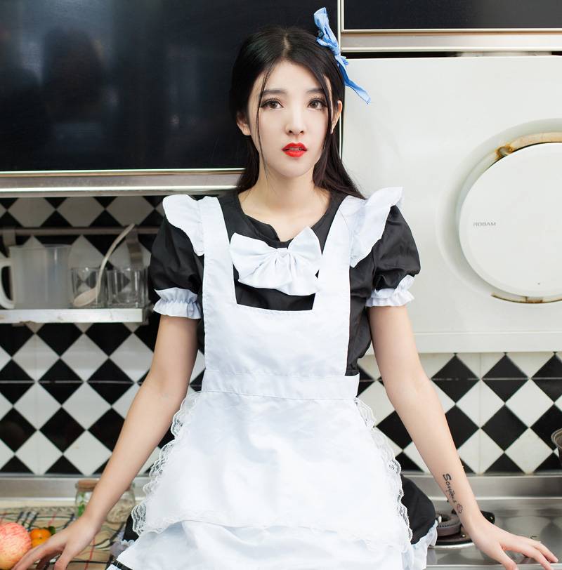 制服诱惑 美女陈大榕私房性感写真-2