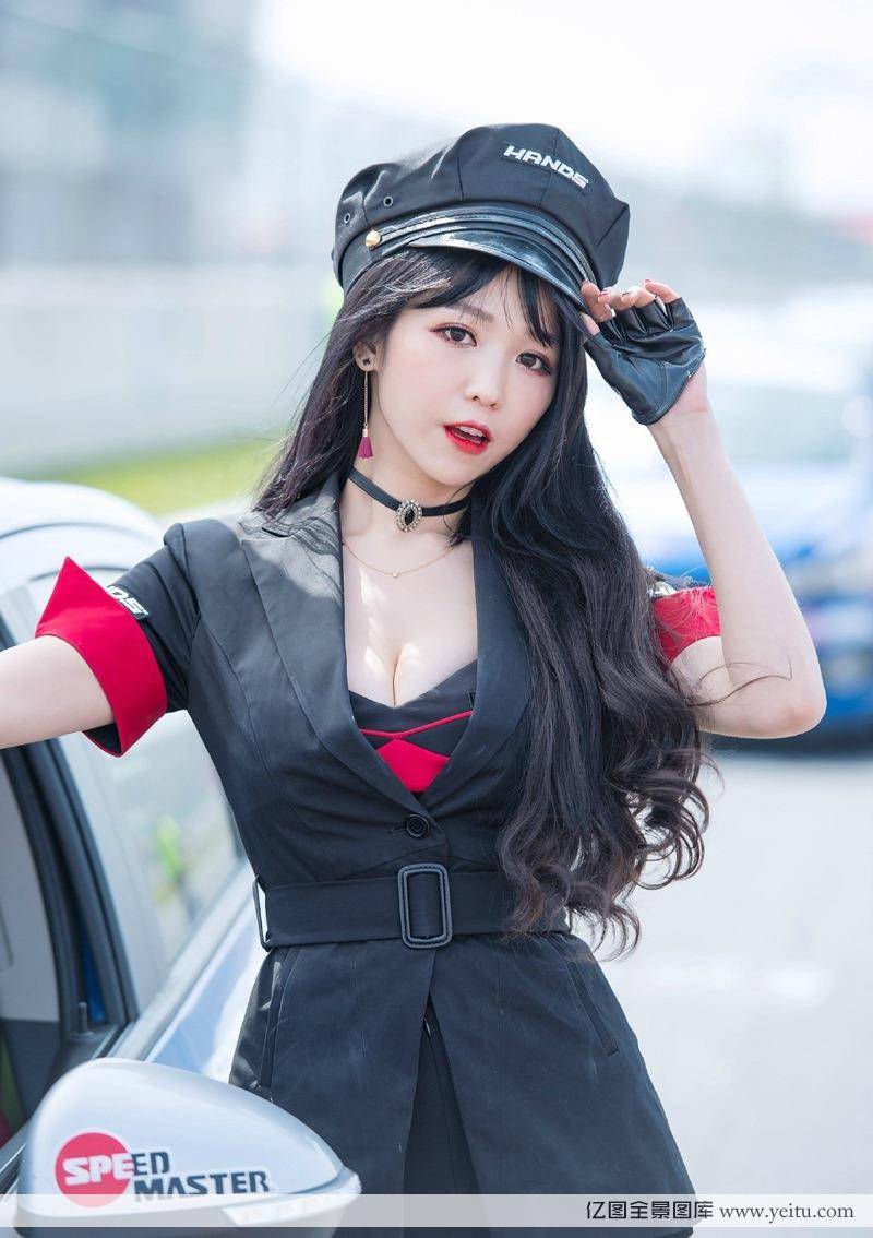 美女车模性感外漏制服诱惑高清写真-34