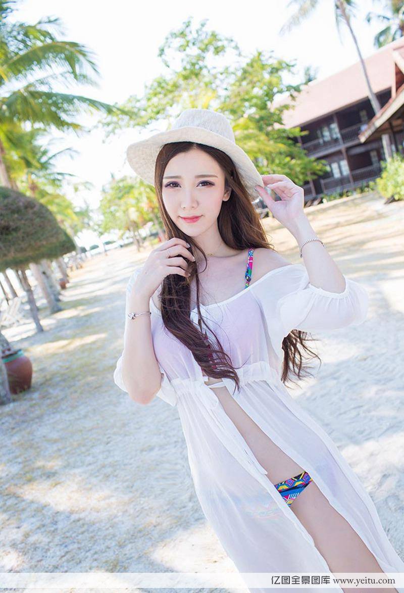 气质美女淼淼户外非凡美艳性感写真-23