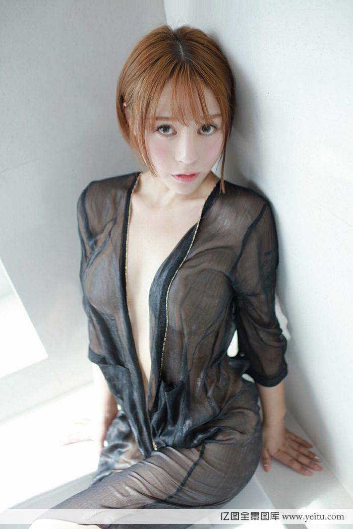 性感美女模特艾莉整形归来诱惑写真首拍-57